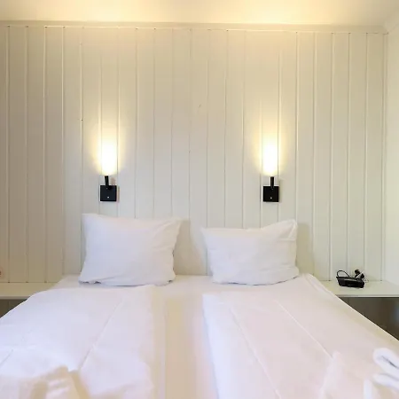 Left 17 * Westerland